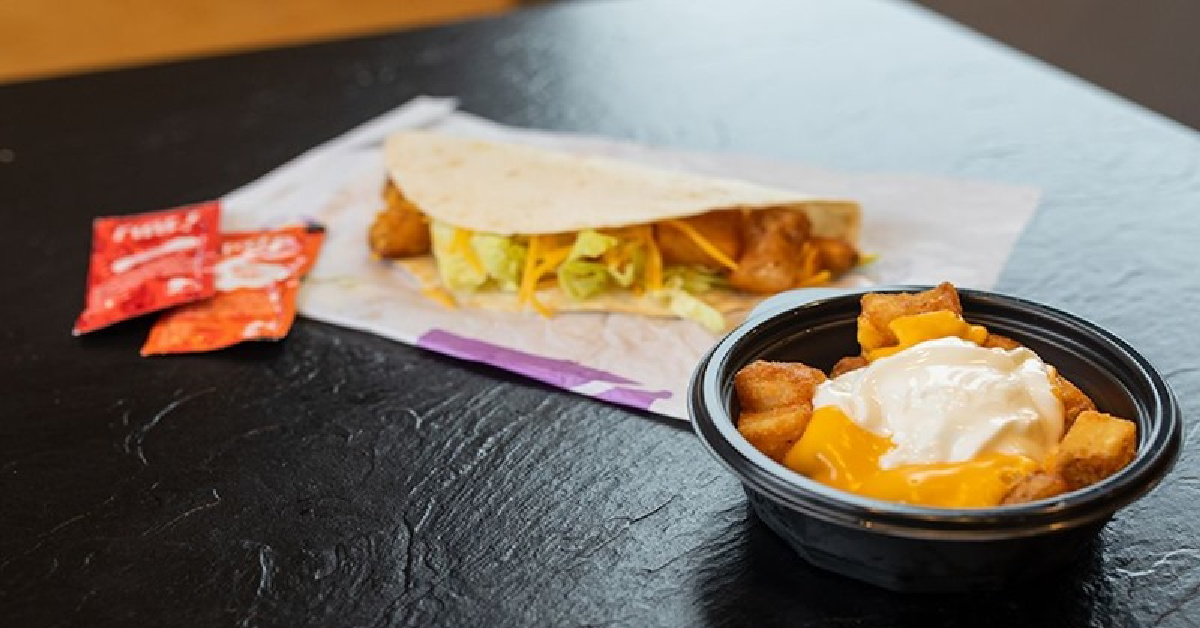 Taco Bell Is Bringing Back The Cheesy Fiesta Potatoes And I Cannot Contain My Excitement