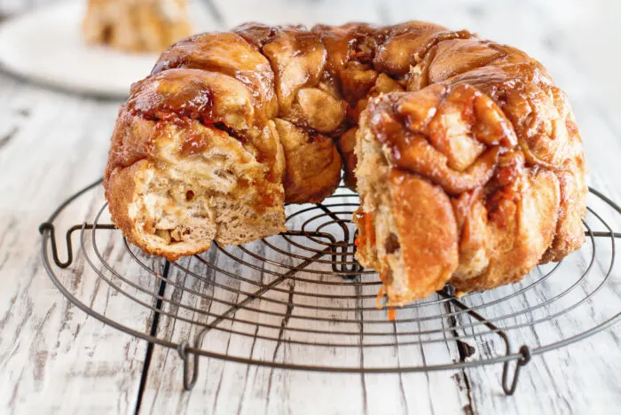 Brown Sugar Cinnamon Monkey Bread ⋆ Real Housemoms