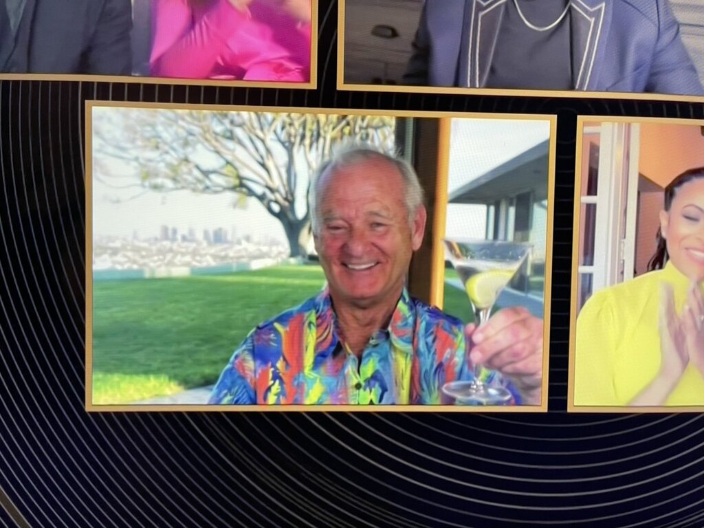 Bill Murray Wearing A Hawaiian Shirt While Drinking A Martini At The Golden Globes Is A Whole Mood