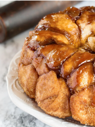 How To Make Super Easy Monkey Bread