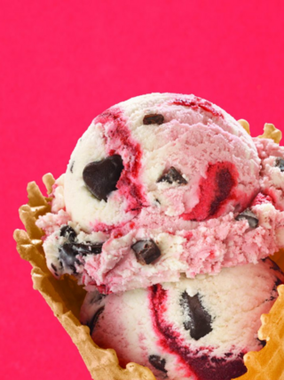 Baskin-Robbins Sweet Treats That’ll Win Hearts This Valentine’s Day
