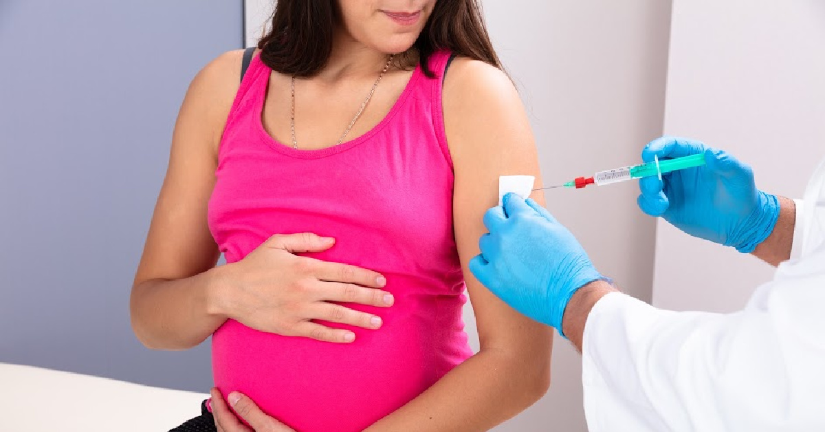 There’s A New COVID Vaccine Clinical Trial For Pregnant Women