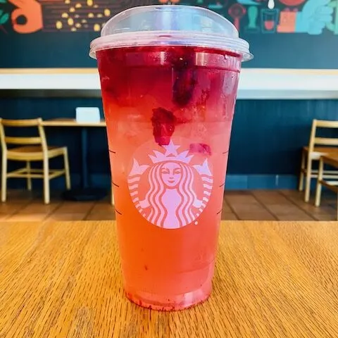 You Can Get A Sour Patch Kids Refresher From Starbucks That Will Make ...