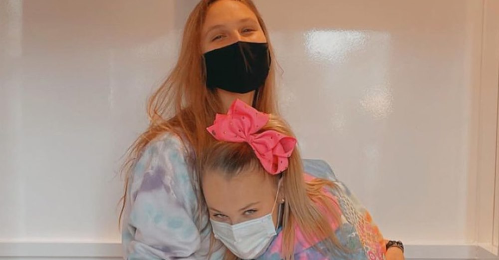JoJo Siwa Has Made It Instagram Official With Her Girlfriend and We Are Here For It