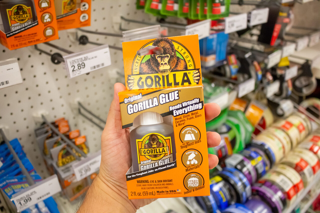 I Can’t Believe I Have To Say This, But People Stop Using Gorilla Glue On Your Body!