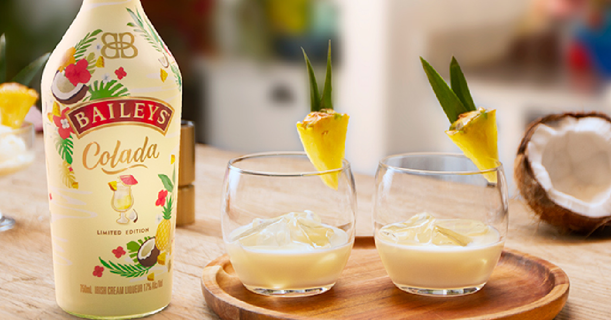 Baileys Has A New Piña Colada Flavor Just In Time For Summer And I Need It Now!