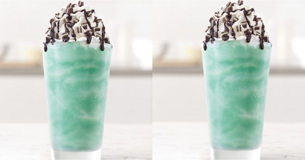 Arby’s Released A Mint Chocolate Milkshake Topped With Andes Chocolate Mints And I’m On My Way!