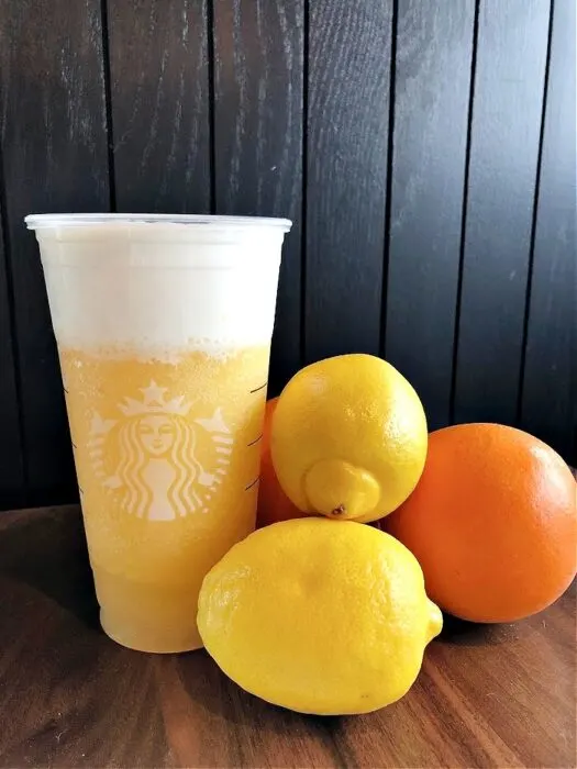 This Orange Lemon Smoothie From Starbucks Will Give You All The Tropical  Citrus Vibes