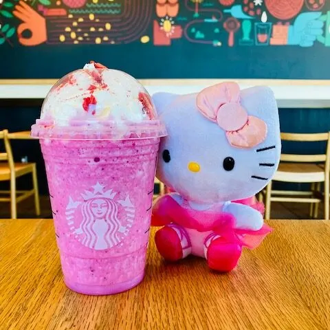 Hello Kitty Frappuccino