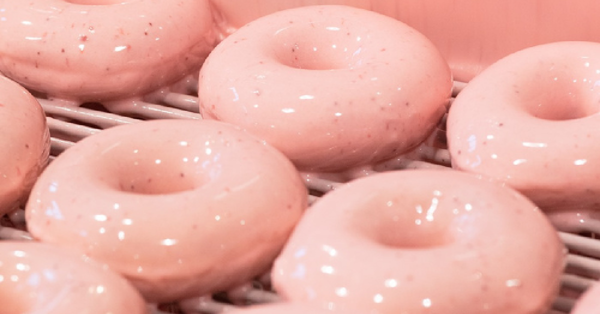 Krispy Kreme’s Strawberry Glaze Is Returning With Pretty Pink Donuts and I’m So Excited