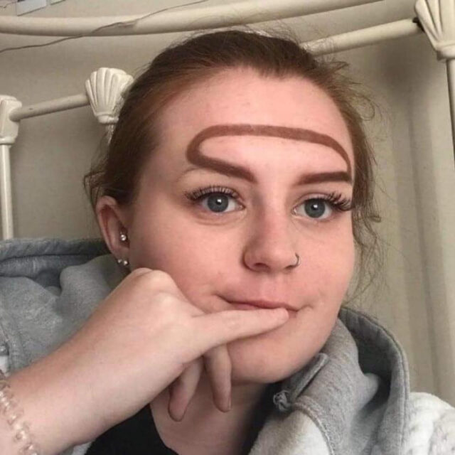 'Halo Eyebrows' Are The Bizarre New Beauty Trend And I Don't Understand Why