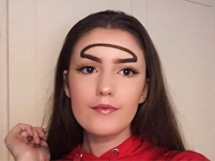 'Halo Eyebrows' Are The Bizarre New Beauty Trend And I Don't Understand Why