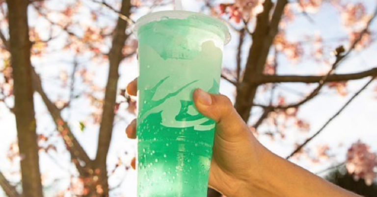 Taco Bell Is Releasing A New Mountain Dew Baja Blast Colada Freeze That