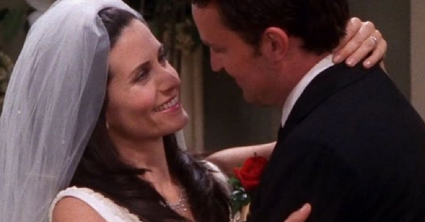 Turns Out, Matthew Perry And Courteney Cox From ‘Friends’ Are Actually Cousins