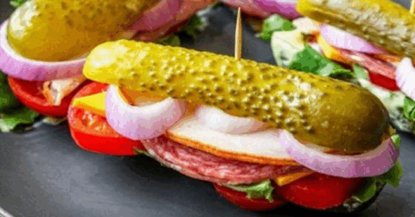 Pickle Sandwiches Are The New Hot Food Trend and It’s Sort of A Big Dill