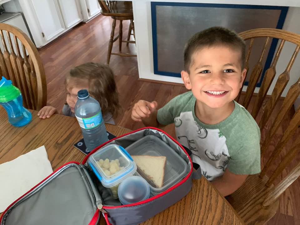 This Mom’s Hack For Getting Your To Child Ready For Lunch As A Kindergartner Is Pure Genius
