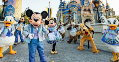 Walt Disney World Announced Its 50th Anniversary Plans And I Want To Go