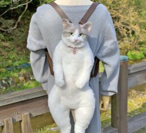 backpack that looks like a real cat