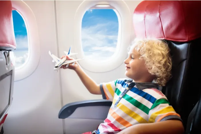 Because let's face it, flying with a toddler is never that fun. // Plane  Travel with Kids, Air…