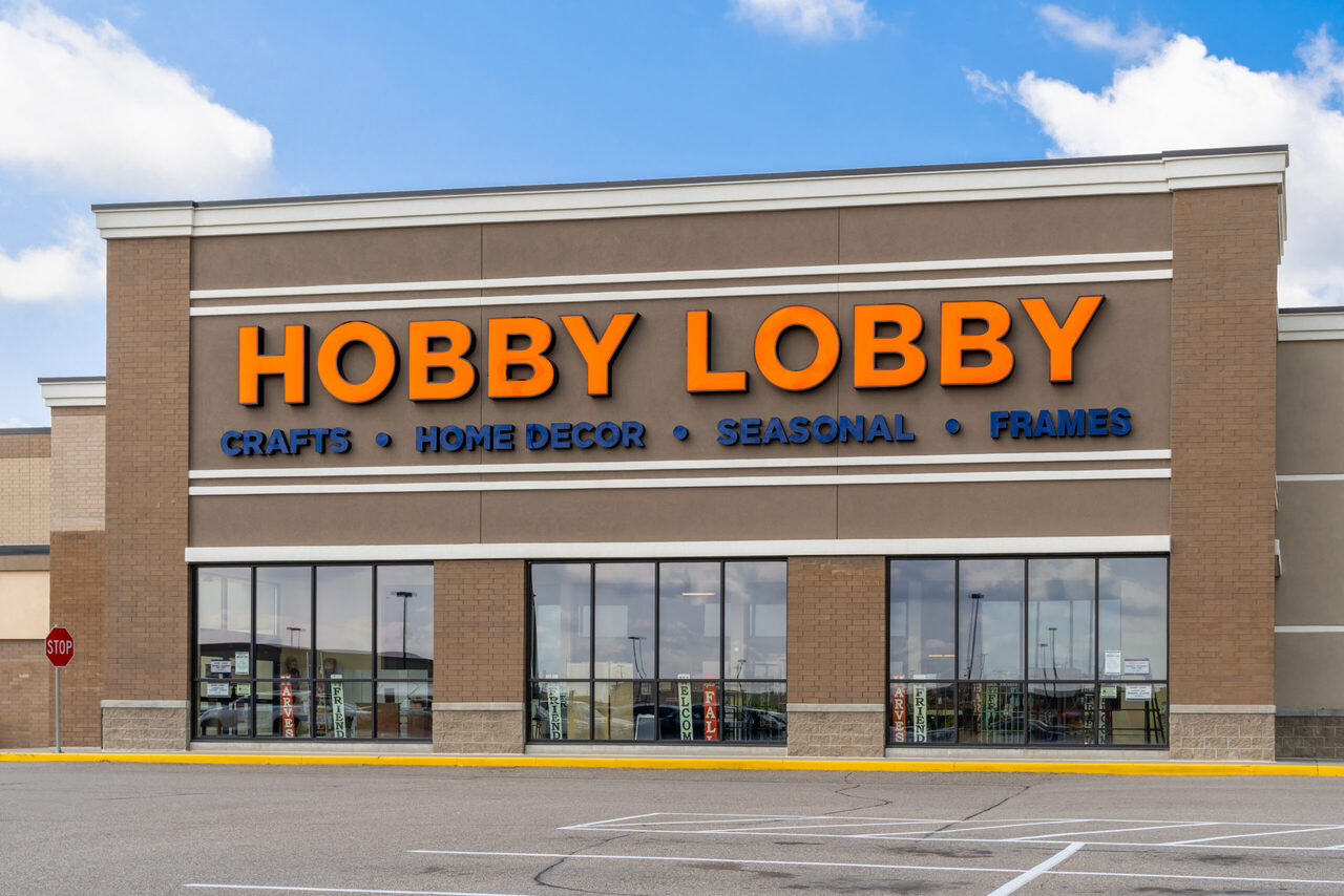Hobby Lobby Raised Their Minimum Wage To $18.50 So, Where Do I Sign Up?