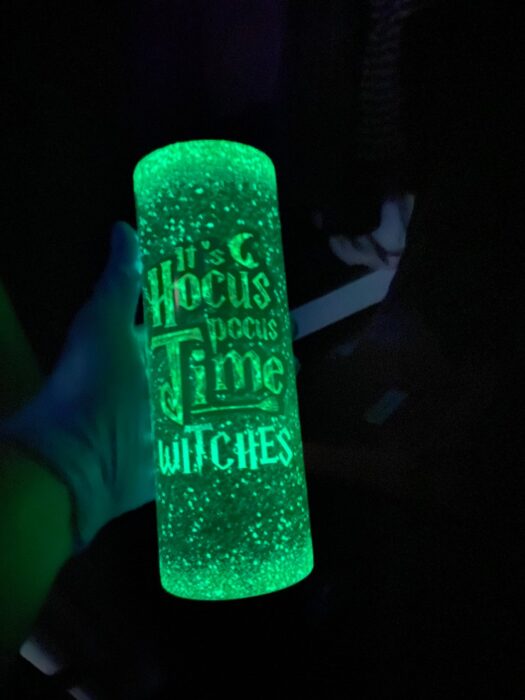 Want to make your cups glow in the dark? 🌟 Here are three steps to ma