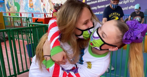 Jojo Siwa Celebrates Six Months Of Love And Happiness With Her Girlfriend And We Are Here For It