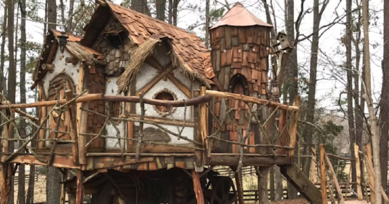 You Can Get A Tiny Treehouse That Looks Just Like Tinkerbell’s Fairy Playhouse