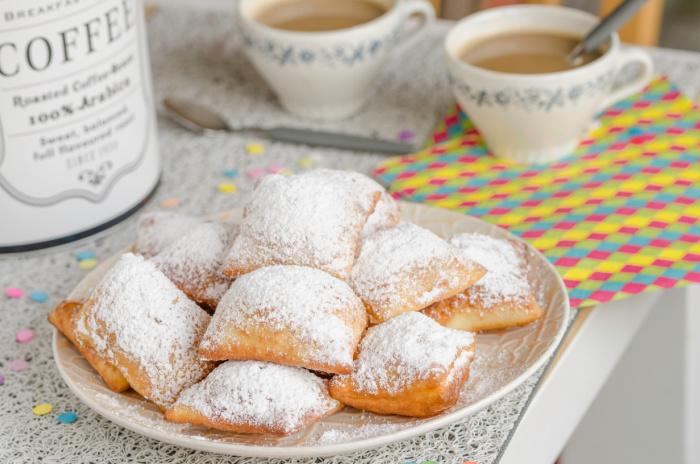 This image has an empty alt attribute; its file name is beignets-jpg.jpg