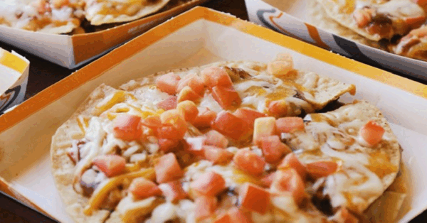 Taco Bell Announces the Date the Mexican Pizza Is Making Its Comeback