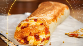 https://cdn.totallythebomb.com/wp-content/uploads/2021/08/toasted-breakfast-burrito-Taco-Bell-320x180.png