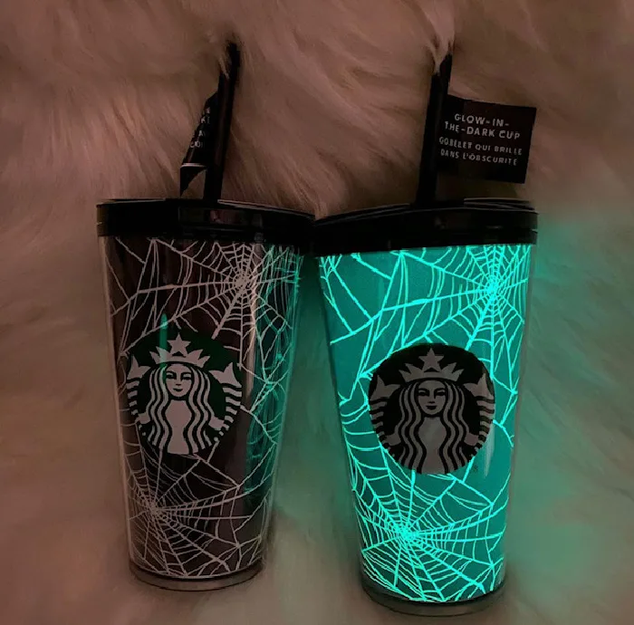 Starbucks Halloween 2021 Glow in the Dark Spider Web 16 oz Cold Cup with  Sticker