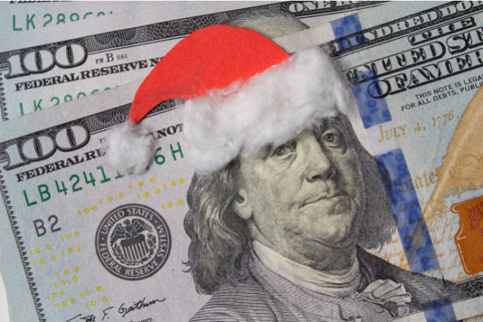 How to Save Money For The Best Christmas Ever