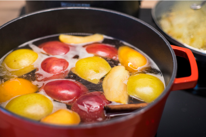 Here’s How You Can Make Your House Smell Like Fall With This Easy Simmer Pot Recipe