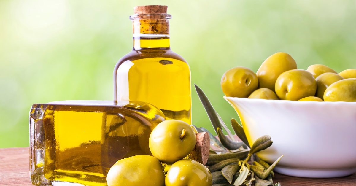 11 Super Genius Uses For Olive Oil That Don’t Involve Cooking