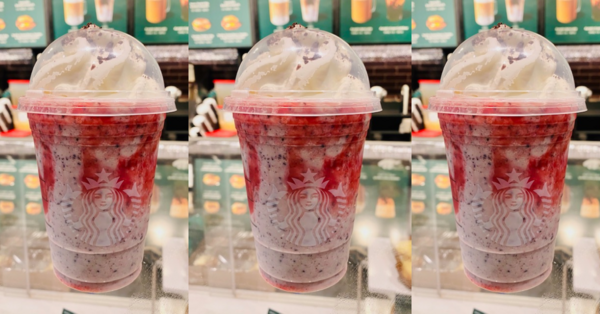 This Starbucks Secret Menu Peppermint Chip Frappuccino Is So Good, Even Santa Would Approve