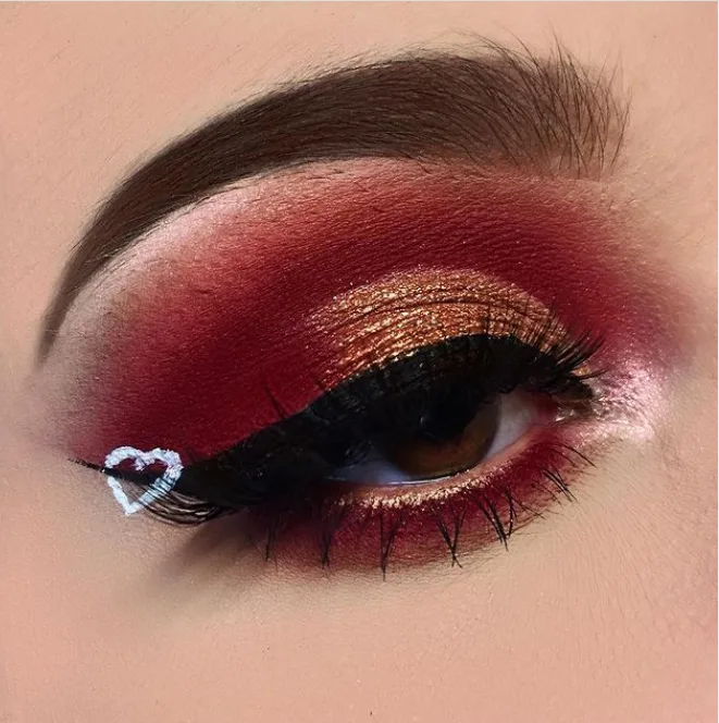 Heart New Makeup Trend For Valentine's Day And I'm In Love