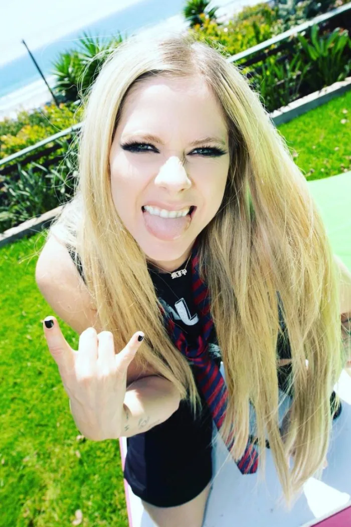 Avril Lavigne is back, and so is pop-punk