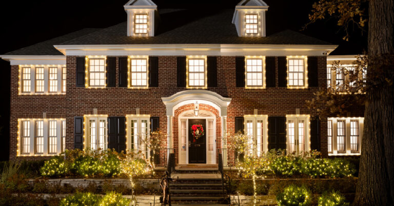 You Can Spend Christmas At The ‘Home Alone’ House And I’m Packing My Bags