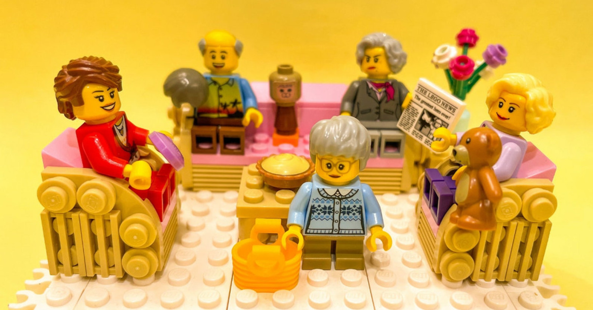 You Can Get A Golden Girls Lego Set For The Fan That Has Everything
