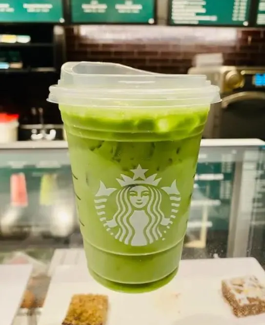Starbucks iced matcha latte Starbucks matcha green tea latte with coconut  milk Review