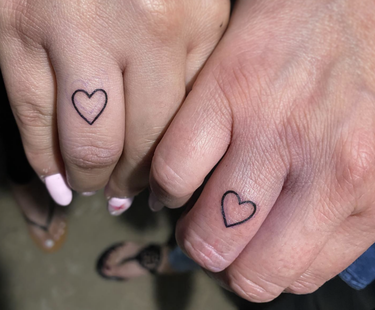 33 Super Cute Finger Tattoo Ideas You Need Right Now