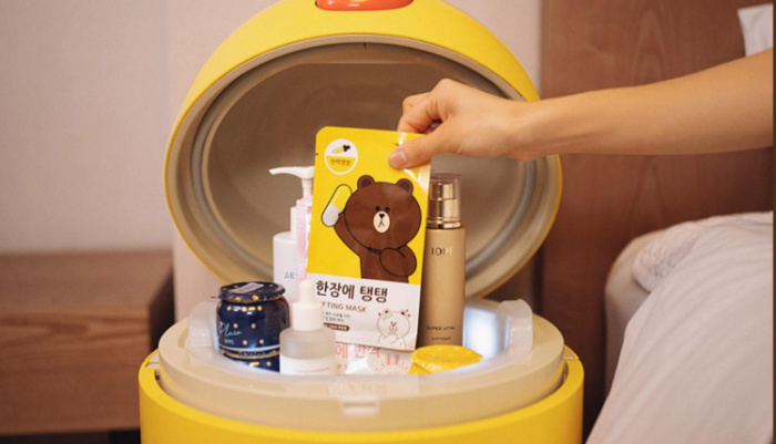 This Duck Shaped Mini Fridge Is The Cutest Way To Store Your Favorite  Snacks and Drinks