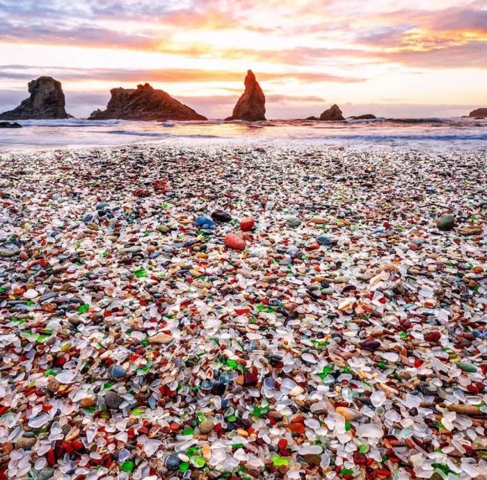 Sea Glass Is One of The Earth's Most Underrated Treasures. Here's