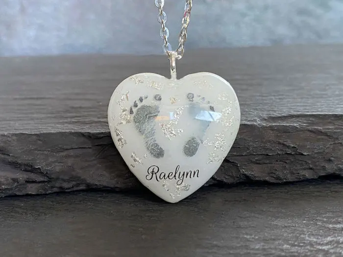 Breastmilk jewelry: A way to commemorate your breastfeeding experience -  Today's Parent