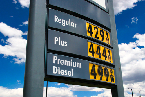 US Gas Price Rise Once Again. Here’s What You Need to Know.