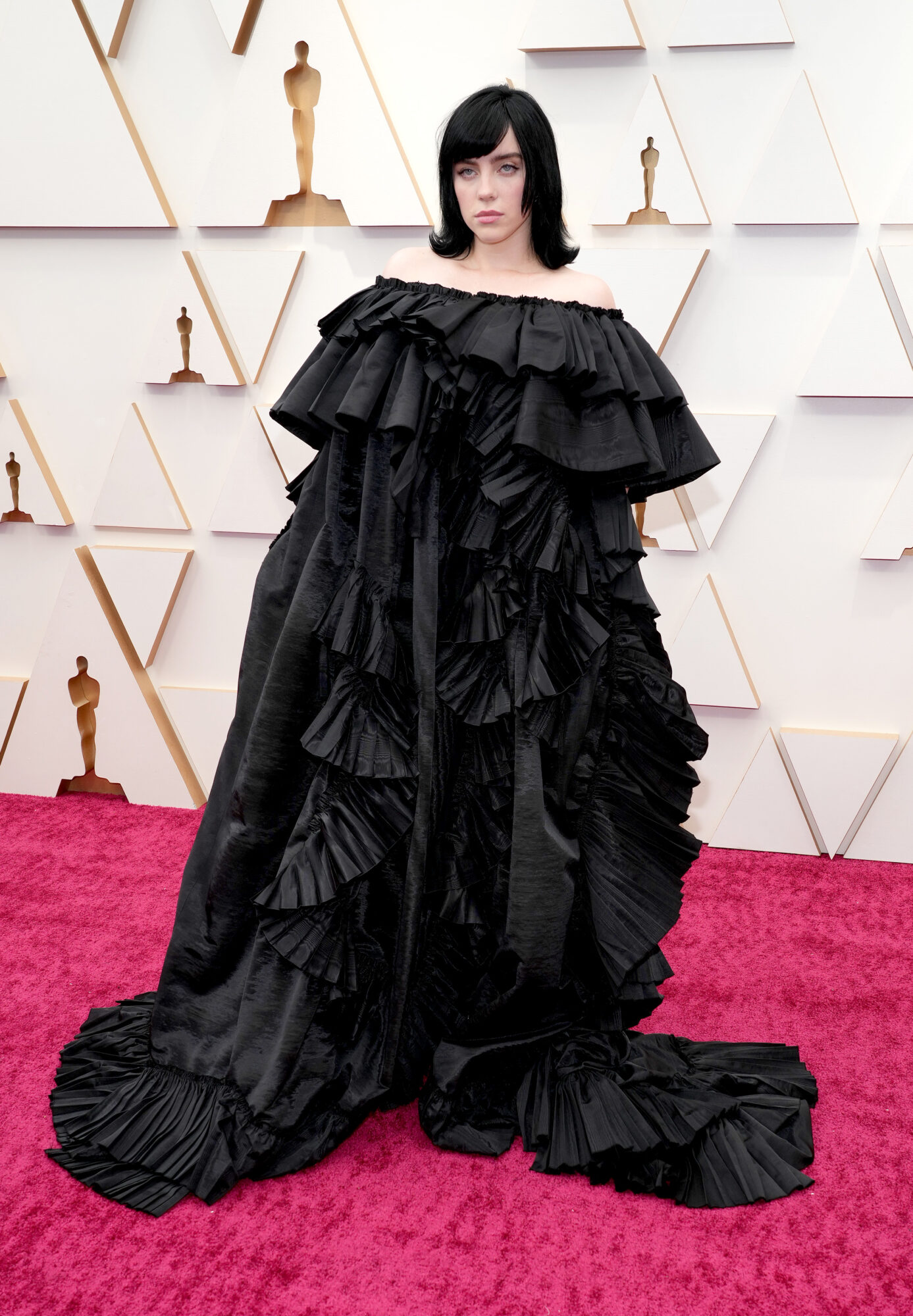 People Are Saying Billie Eilish's Oscar Dress Looks Like It Was Made