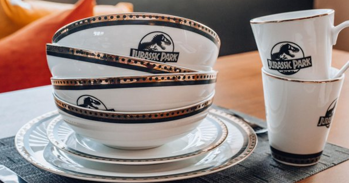 This Jurassic Park Dinnerware Set Will Have You Roaring at the Dinner Table
