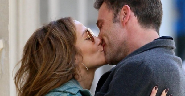 Ben Affleck And Jennifer Lopez Are Engaged… Again!