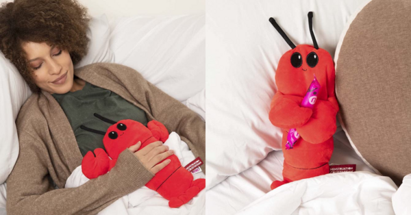 This Menstruation Crustacean Heating Pad Is The Cutest Way to Soothe Cramps