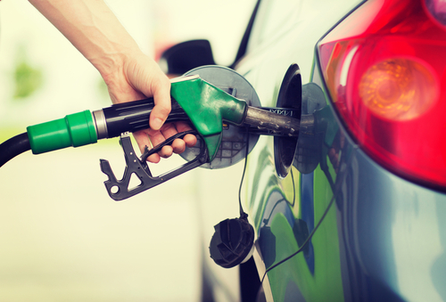 Here’s The Best Time to Pump Gas, According to Experts